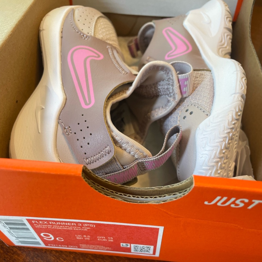 Flex Runner 3 (PS) platinum violet/ playful pink size 9 in toddler